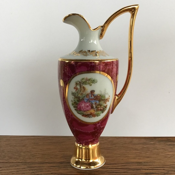 Vintage Porcelaine Limoges France Vase Courting Couple Gold Miniature Pitcher - Picture 9 of 9